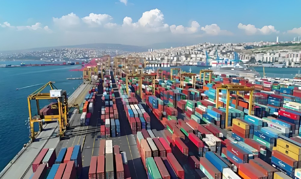 美关税引发囤货潮！WTO：全球商品贸易强劲增长 后续势头或放缓